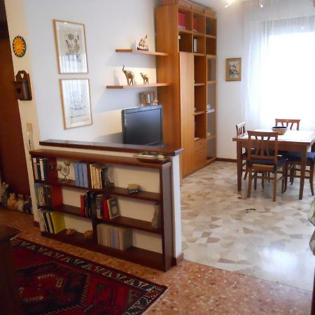 Appartamento Elisabetta Venezia Lido Esterno foto